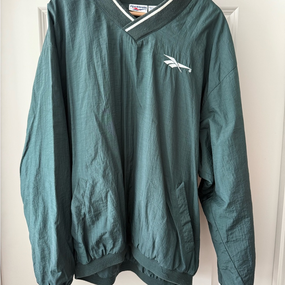 Reebok Black and White Crewneck with Logo Tag
